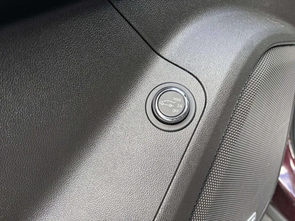 2017 GMC Acadia AWD 4dr SLT w/SLT-1 - 22931349 - 34