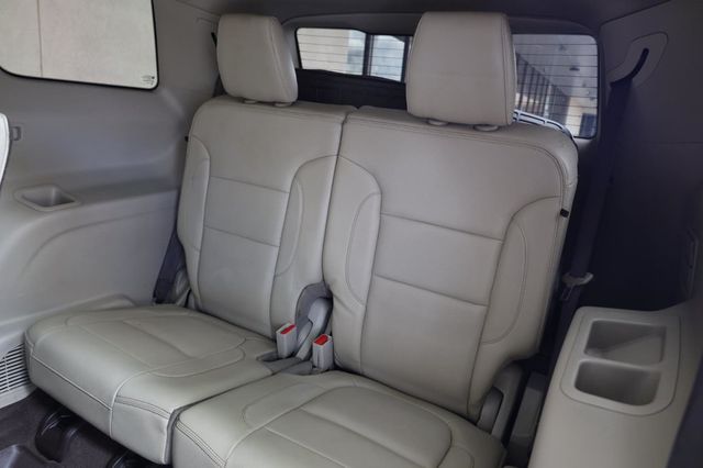 2017 GMC Acadia Denali - 23043808 - 23