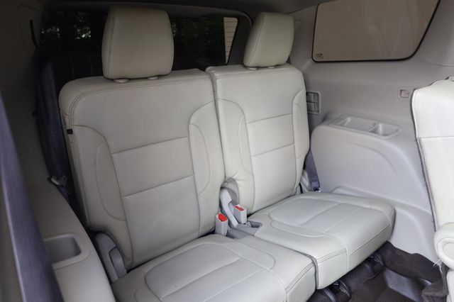 2017 GMC Acadia Denali - 23043808 - 25