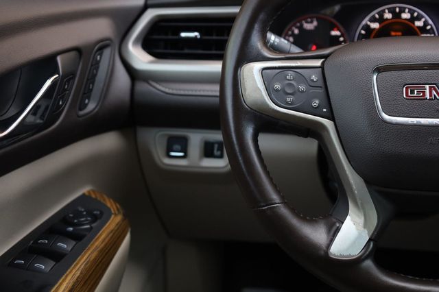 2017 GMC Acadia Denali - 23043808 - 38