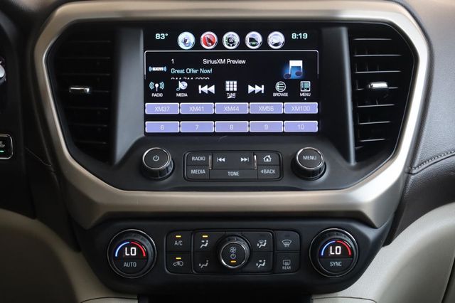 2017 GMC Acadia Denali - 23043808 - 42