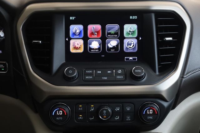 2017 GMC Acadia Denali - 23043808 - 43