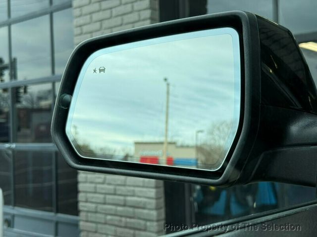 2017 GMC Acadia DENALI AWD W/ TECH & DVD PKGS - 22967894 - 31