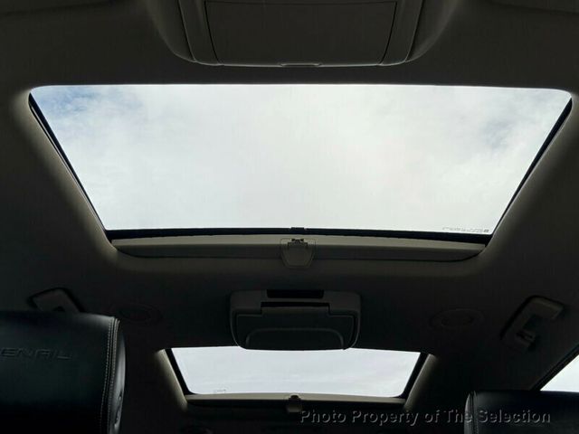 2017 GMC Acadia DENALI AWD W/ TECH & DVD PKGS - 22967894 - 32