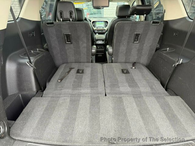 2017 GMC Acadia DENALI AWD W/ TECH & DVD PKGS - 22967894 - 40