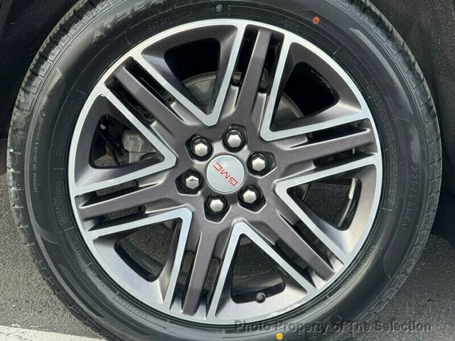 2017 GMC Acadia DENALI AWD W/ TECH & DVD PKGS - 22967894 - 45