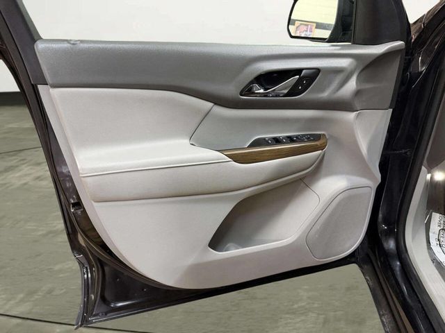 2017 GMC Acadia FWD 4dr SLE w/SLE-1 - 22976701 - 12