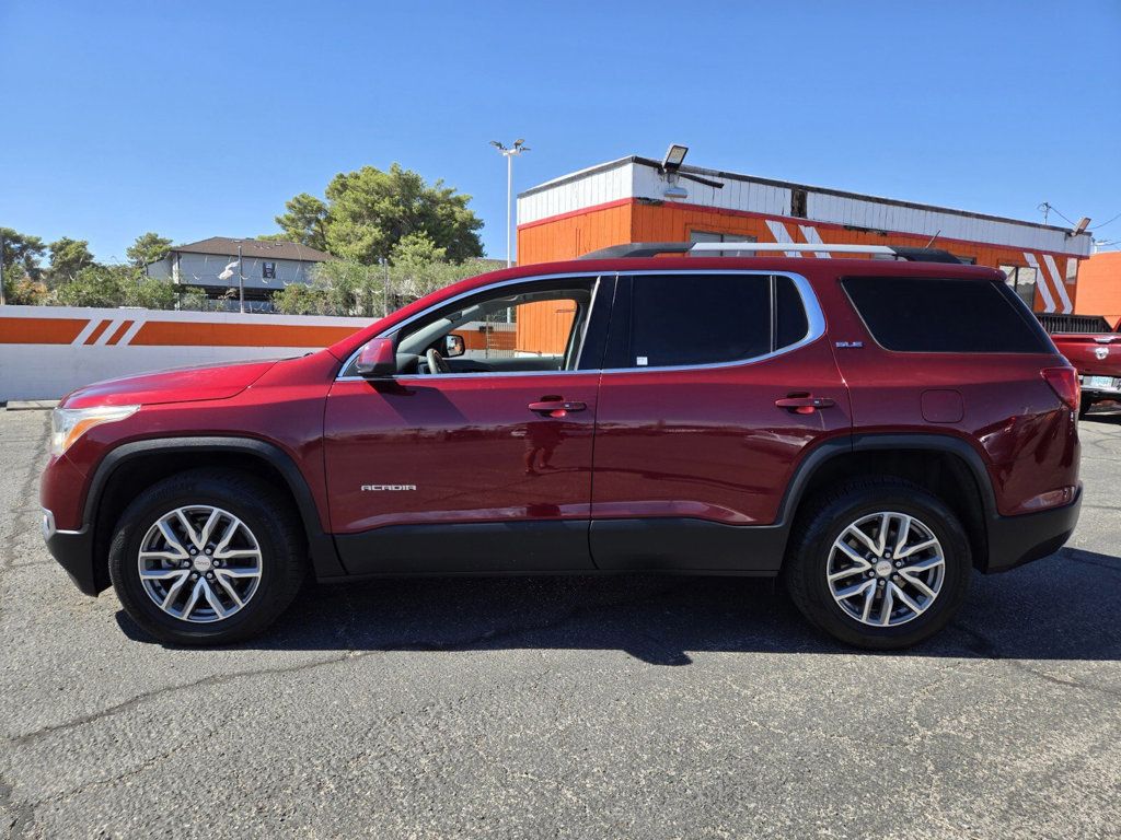 2017 Gmc Acadia SLE photo 2