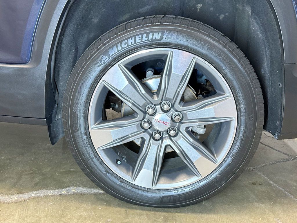 2017 GMC Acadia FWD 4dr SLT w/SLT-2 - 23070198 - 48