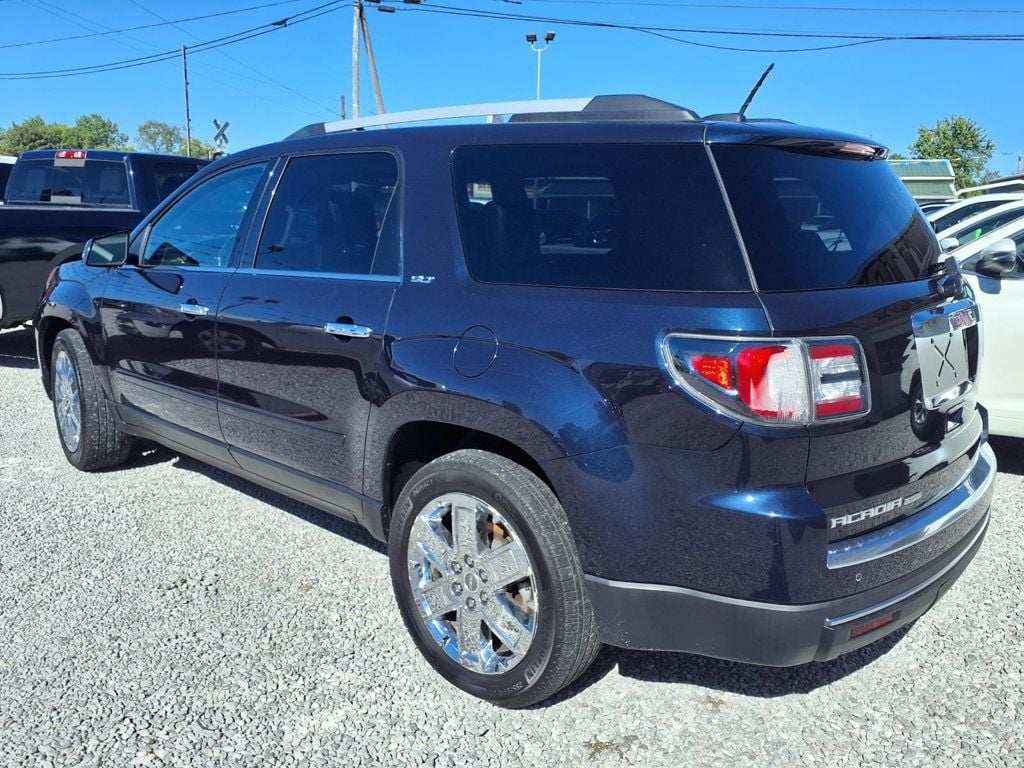 GMC Acadia photo 4