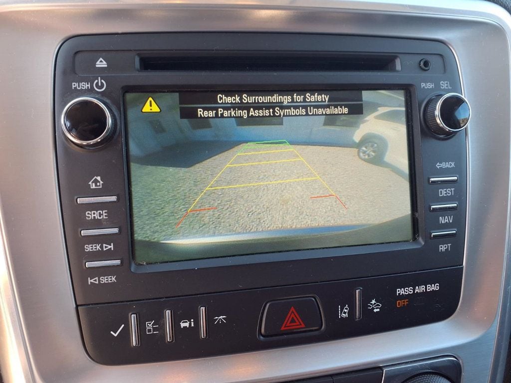 GMC Acadia photo 9