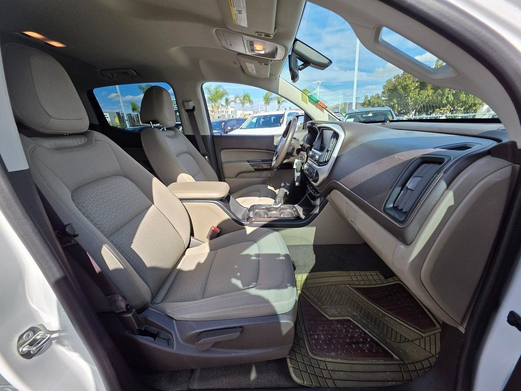 2017 GMC Canyon 2WD Crew Cab 128.3" SLE - 22948324 - 9