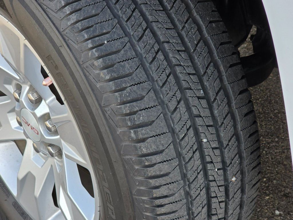 2017 GMC Canyon 2WD Crew Cab 128.3" SLE - 22948324 - 13