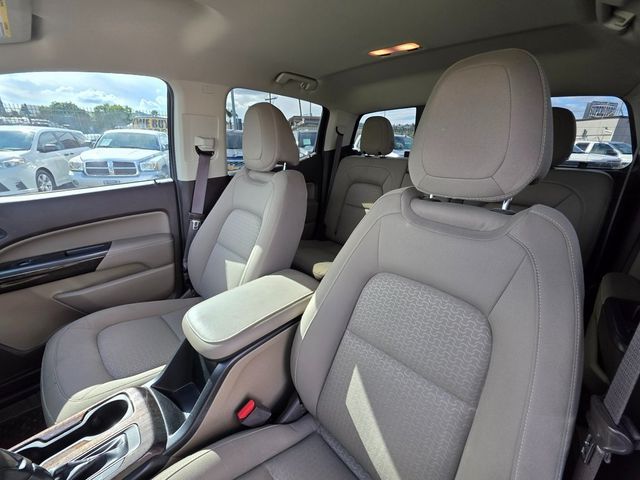 2017 GMC Canyon 2WD Crew Cab 128.3" SLE - 22948324 - 15