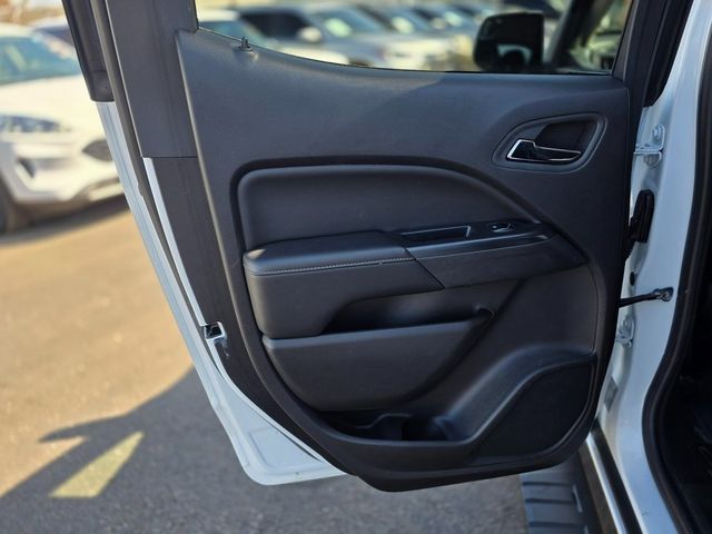 2017 GMC Canyon 2WD Crew Cab 128.3" SLE - 22975427 - 19