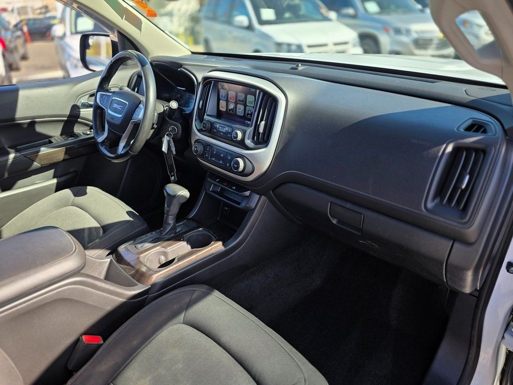 2017 GMC Canyon 2WD Crew Cab 128.3" SLE - 22975427 - 3