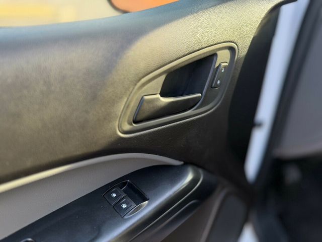 2017 GMC Canyon 2WD Ext Cab 128.3" - 22958957 - 10