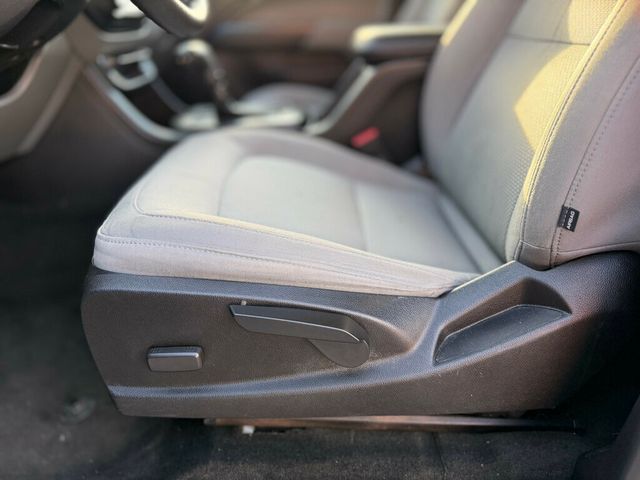 2017 GMC Canyon 2WD Ext Cab 128.3" - 22958957 - 12