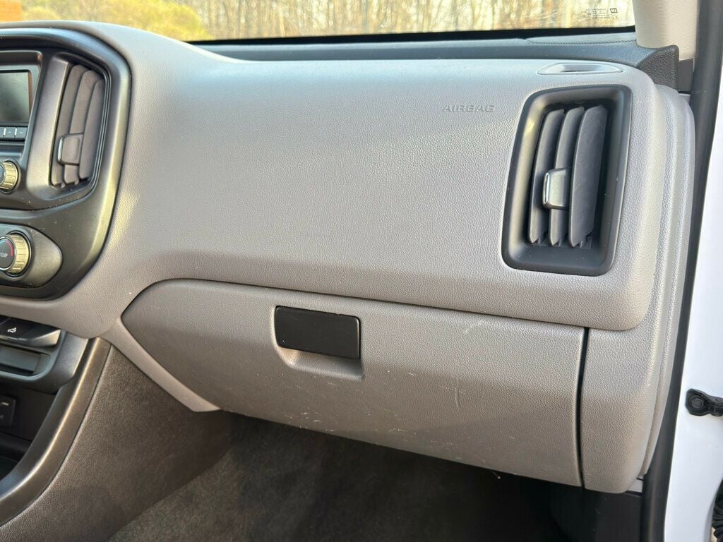 2017 GMC Canyon 2WD Ext Cab 128.3" - 22958957 - 23