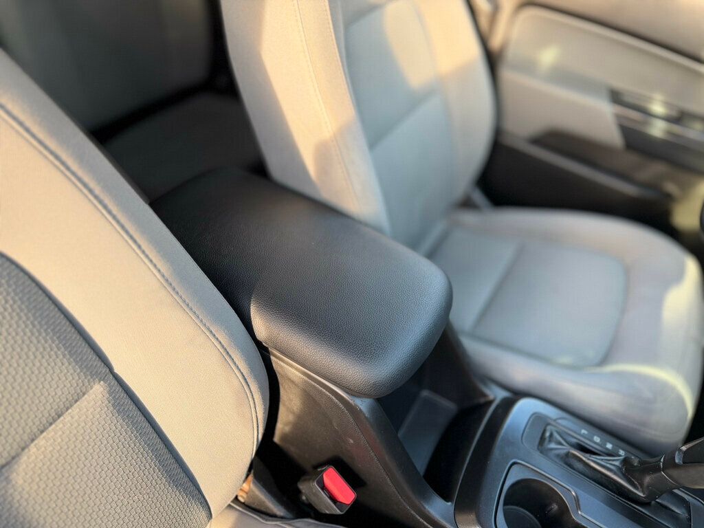 2017 GMC Canyon 2WD Ext Cab 128.3" - 22958957 - 26