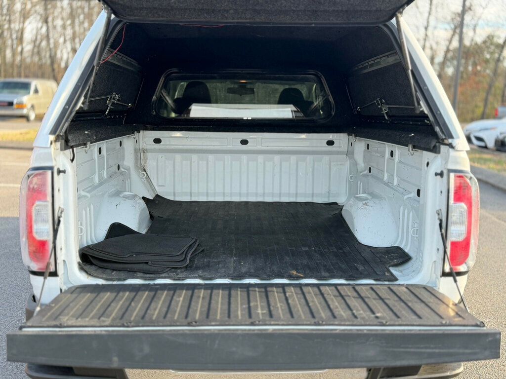 2017 GMC Canyon 2WD Ext Cab 128.3" - 22958957 - 33