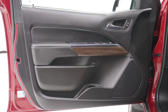 2017 GMC Canyon 4WD Crew Cab 128.3" Denali - 22981539 - 11