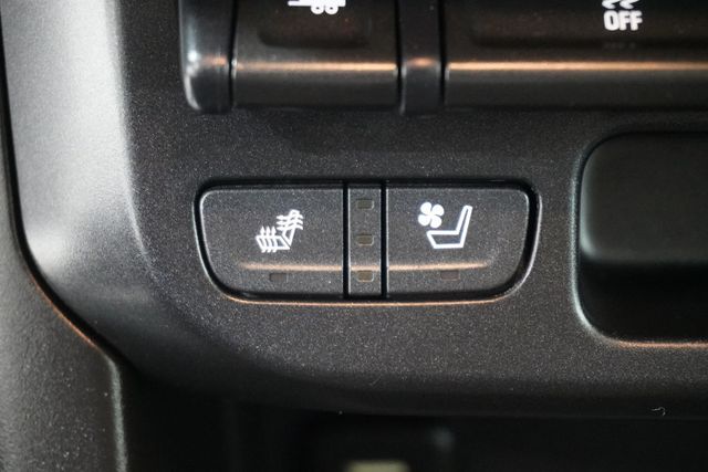 2017 GMC Canyon 4WD Crew Cab 128.3" Denali - 22981539 - 16