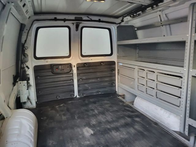2017 GMC Savana 2500 Cargo Van 3D - 22924054 - 14