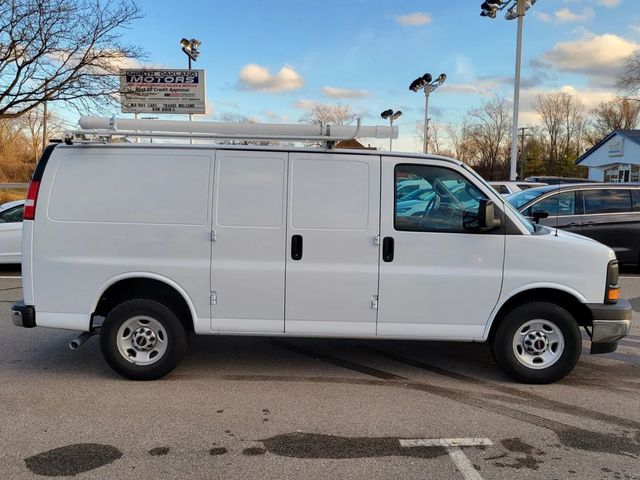 2017 GMC Savana 2500 Cargo Van 3D - 22924054 - 2