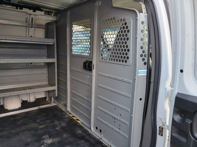 2017 GMC Savana 2500 Cargo Van 3D - 22924054 - 30