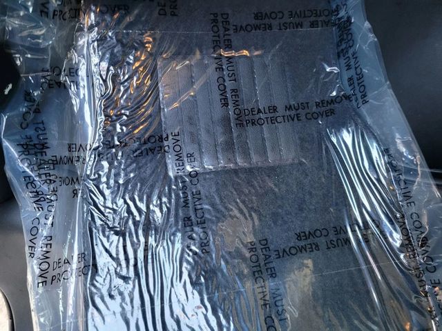 2017 GMC Savana 2500 Cargo Van 3D - 22924054 - 37