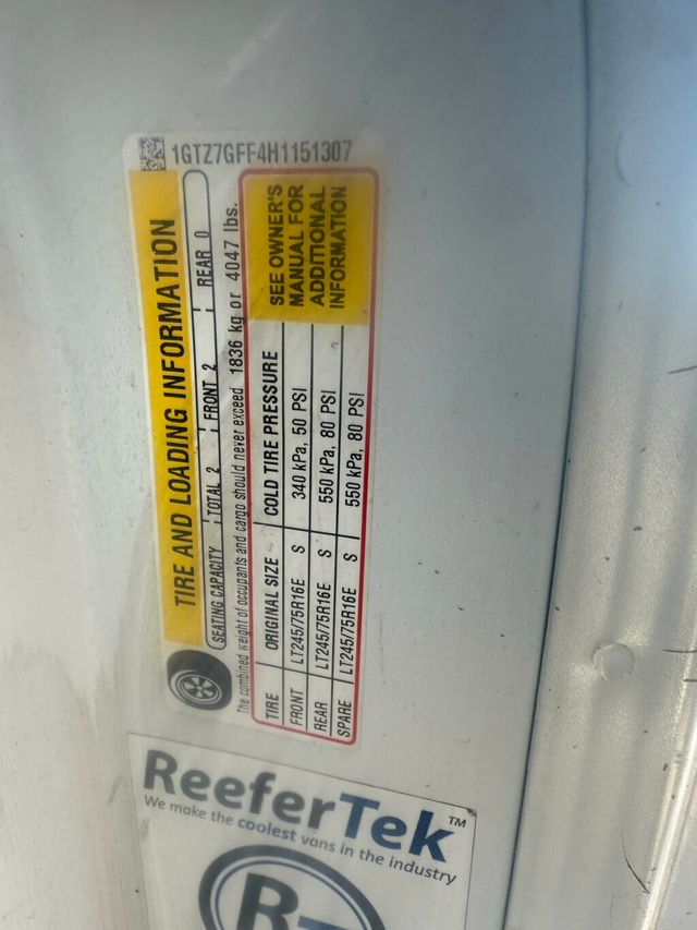 2017 GMC Savana 3500 SERIES CARGO VAN 72,000 ORIGINAL MILEAGE - 22968541 - 11