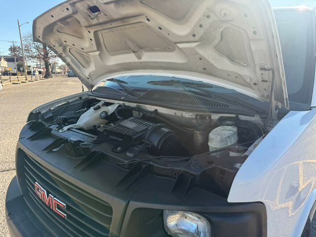 2017 GMC Savana 3500 SERIES CARGO VAN 72,000 ORIGINAL MILEAGE - 22968541 - 17