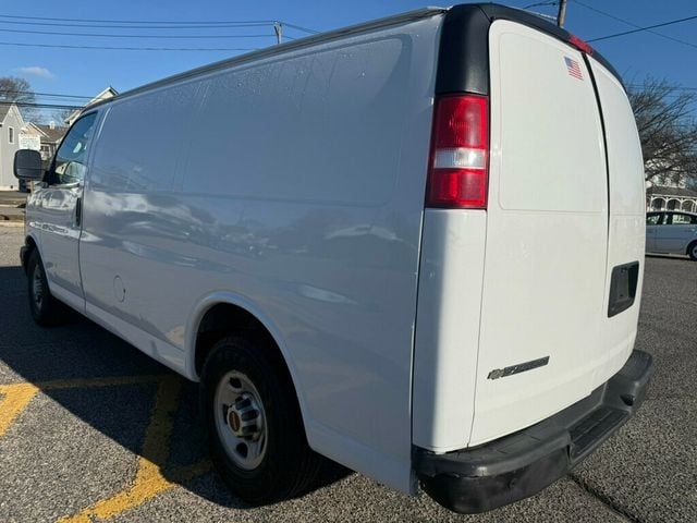 2017 GMC Savana 3500 SERIES CARGO VAN 72,000 ORIGINAL MILEAGE - 22968541 - 5