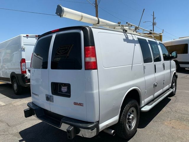 2017 GMC Savana Cargo Van RWD 2500 135" - 23037952 - 26
