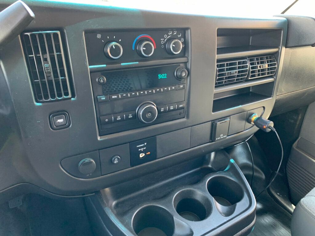 2017 GMC Savana Cargo Van RWD 2500 135" - 23037952 - 39