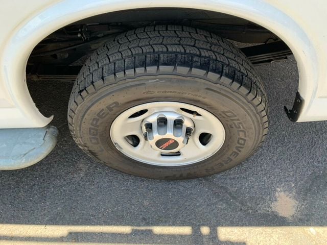 2017 GMC Savana Cargo Van RWD 2500 135" - 23037952 - 8