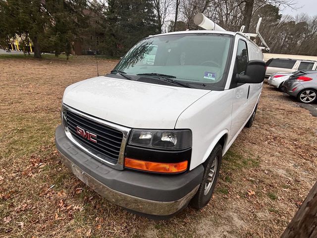 2017 GMC Savana Cargo Van RWD 2500 135" - 22958735 - 3