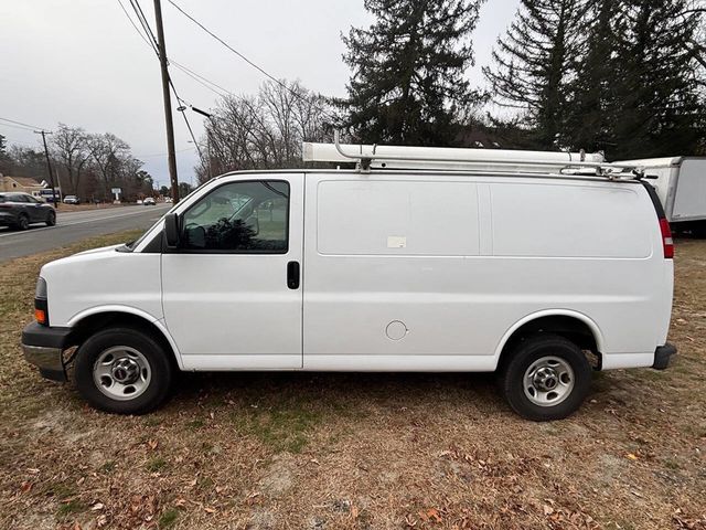 2017 GMC Savana Cargo Van RWD 2500 135" - 22958735 - 4