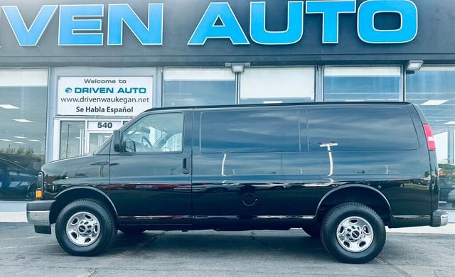 2017 GMC Savana Cargo Van RWD 2500 135" - 22475415 - 50