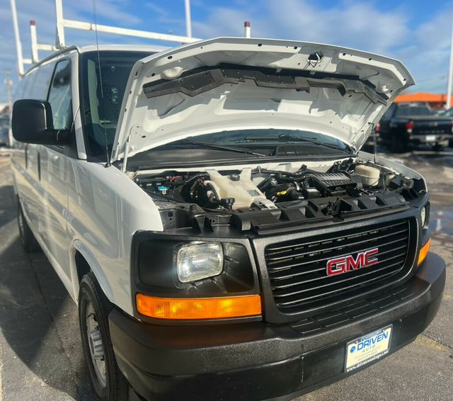 2017 GMC Savana Cargo Van RWD 2500 135" - 22723007 - 9