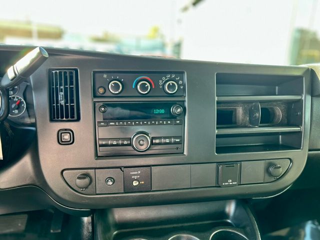 2017 GMC Savana Cargo Van RWD 2500 135" - 22934508 - 14