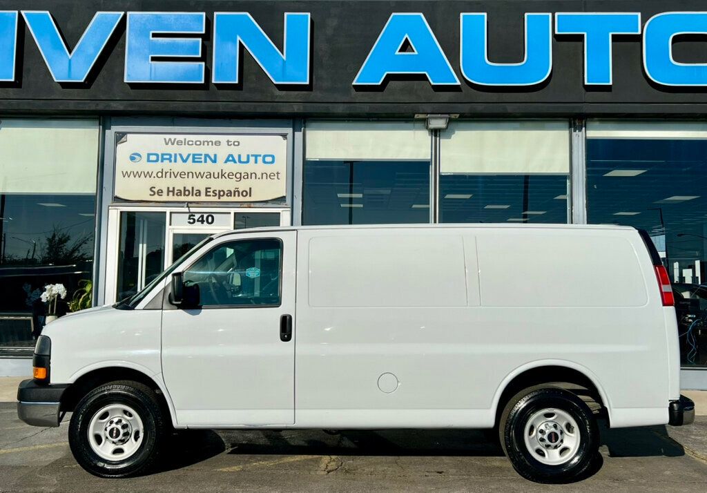2017 GMC Savana Cargo Van RWD 2500 135" - 22934508 - 19