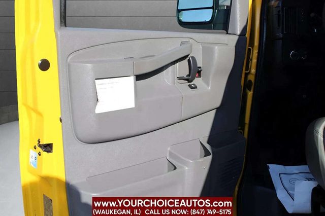 2017 GMC Savana Cargo Van RWD 2500 155" - 22572294 - 42