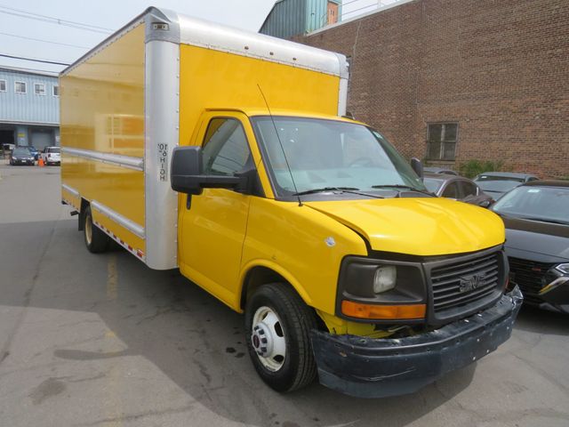 2017 GMC Savana Commercial Cutaway 3500 Van 177" - 23019578 - 1