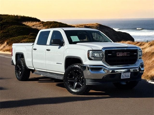 2017 GMC Sierra 1500 2WD Crew Cab 143.5" - 22756677 - 1