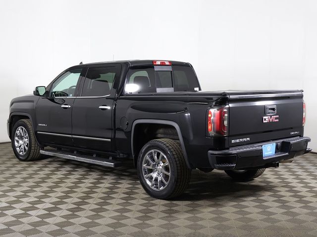 2017 GMC Sierra 1500 4WD Crew Cab 143.5" Denali - 23002424 - 9