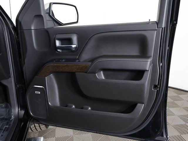 2017 GMC Sierra 1500 4WD Crew Cab 143.5" Denali - 23002424 - 24