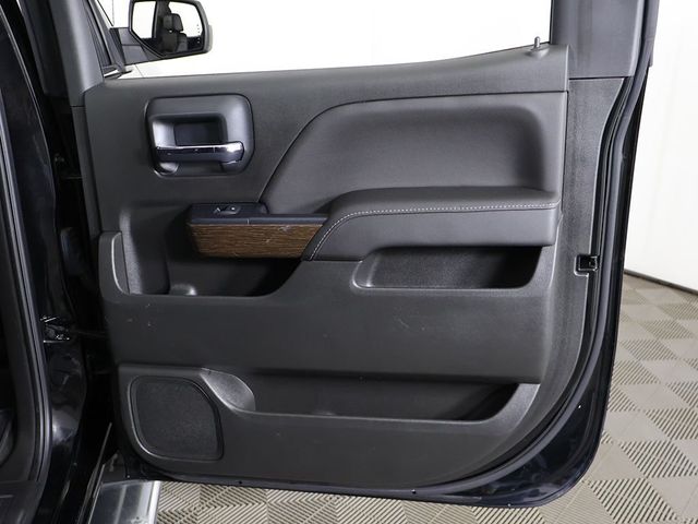 2017 GMC Sierra 1500 4WD Crew Cab 143.5" Denali - 23002424 - 26