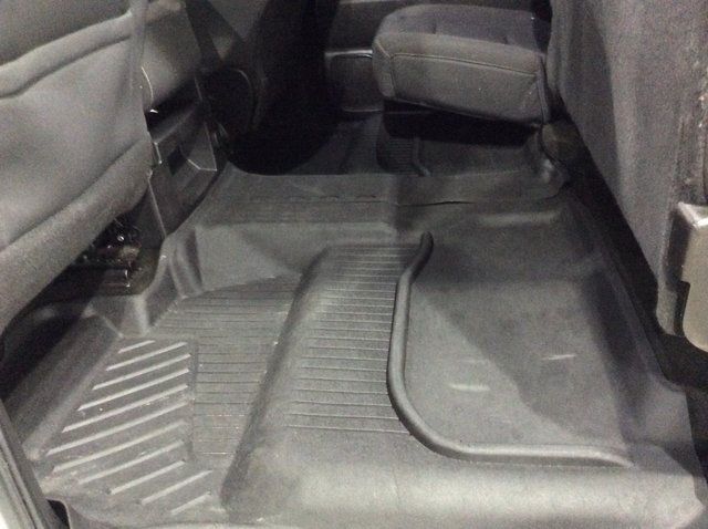 2017 GMC Sierra 1500 4WD Crew Cab 143.5" SLE - 22976928 - 28